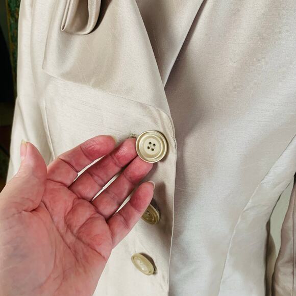 Le Suit Size 4P 2-Piece Skirt Suit w/ Blazer Jacket Champagne Beige Satin Forma - Picture 4 of 6